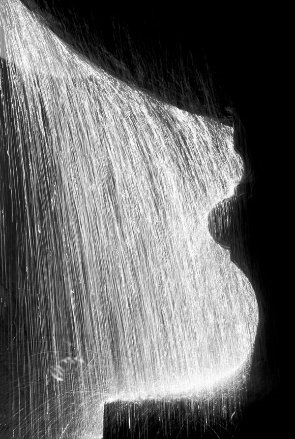L’eau coulait en abondance L’eau coulait en abondance